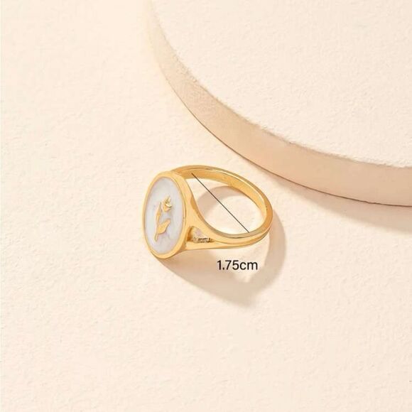 5 for $25 Rose 🌹 STATEMENT RING - Picture 3 of 4